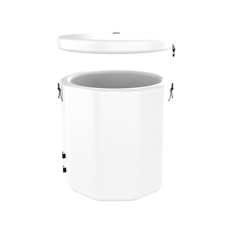 コールドバスリカバリのためのインフレータブルアイスプランジタブ